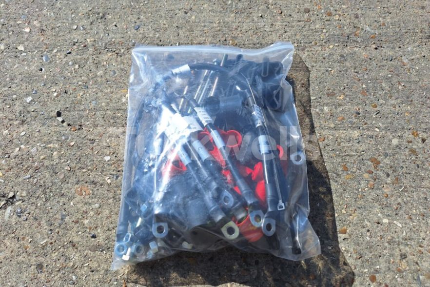 Battery Cables, Clamps & Tray for TE Gator