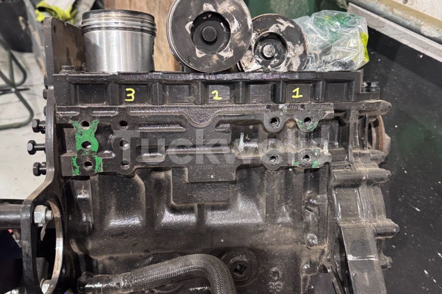 John Deere 1580 – Tier 4 Engine Block, Crank & Pistons