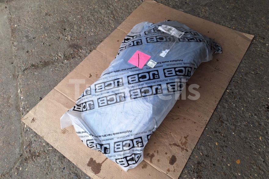 JCB Fender LH (400/D7176)