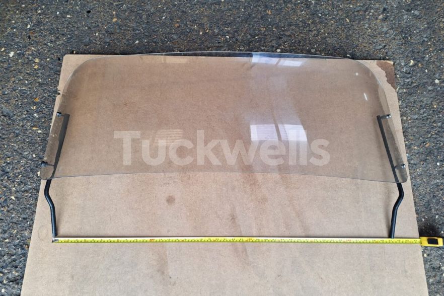Gator Windscreen (with Brackets)