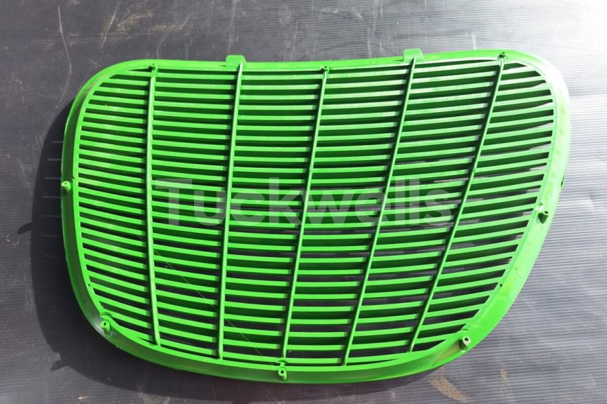 LH Hood Side Panel Louver – (L157395)