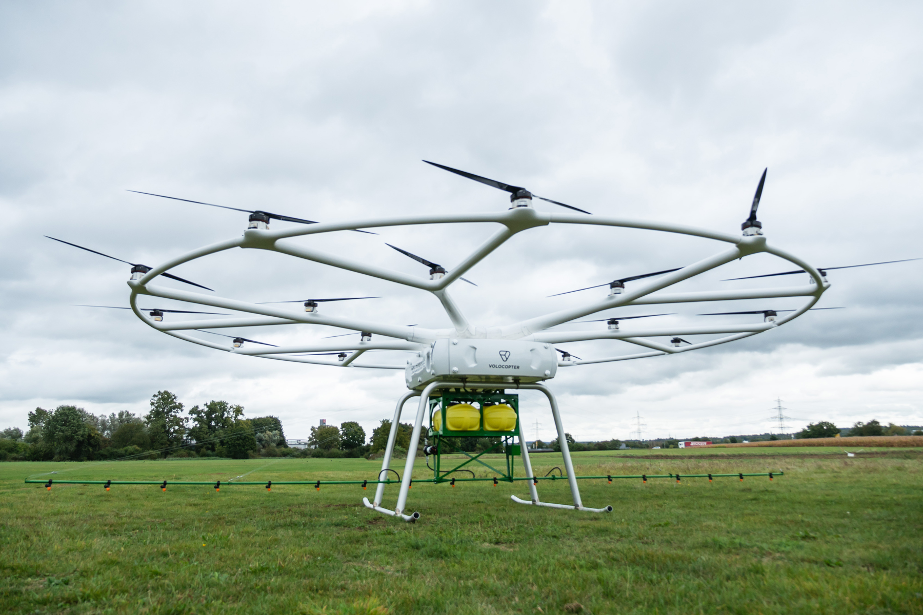 Heavy-lift utility drone for agriculture